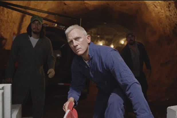 Nonton film Steven Soderberghs Logan lucky lands bleecker street terbaru di Dutamovie21